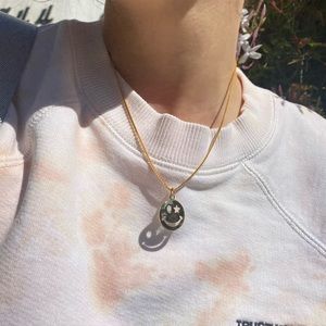 Smiley face necklace